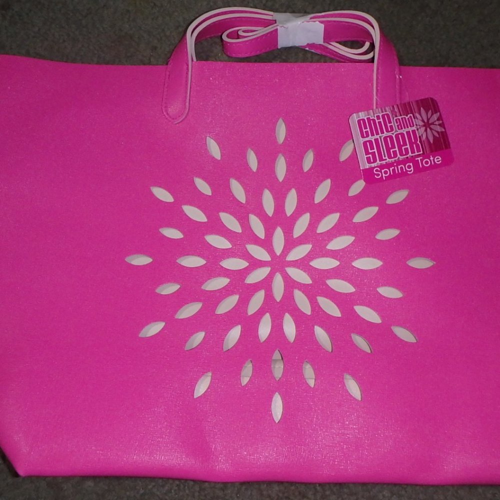 Pink Beach Bag chic and sleek pink spring tote